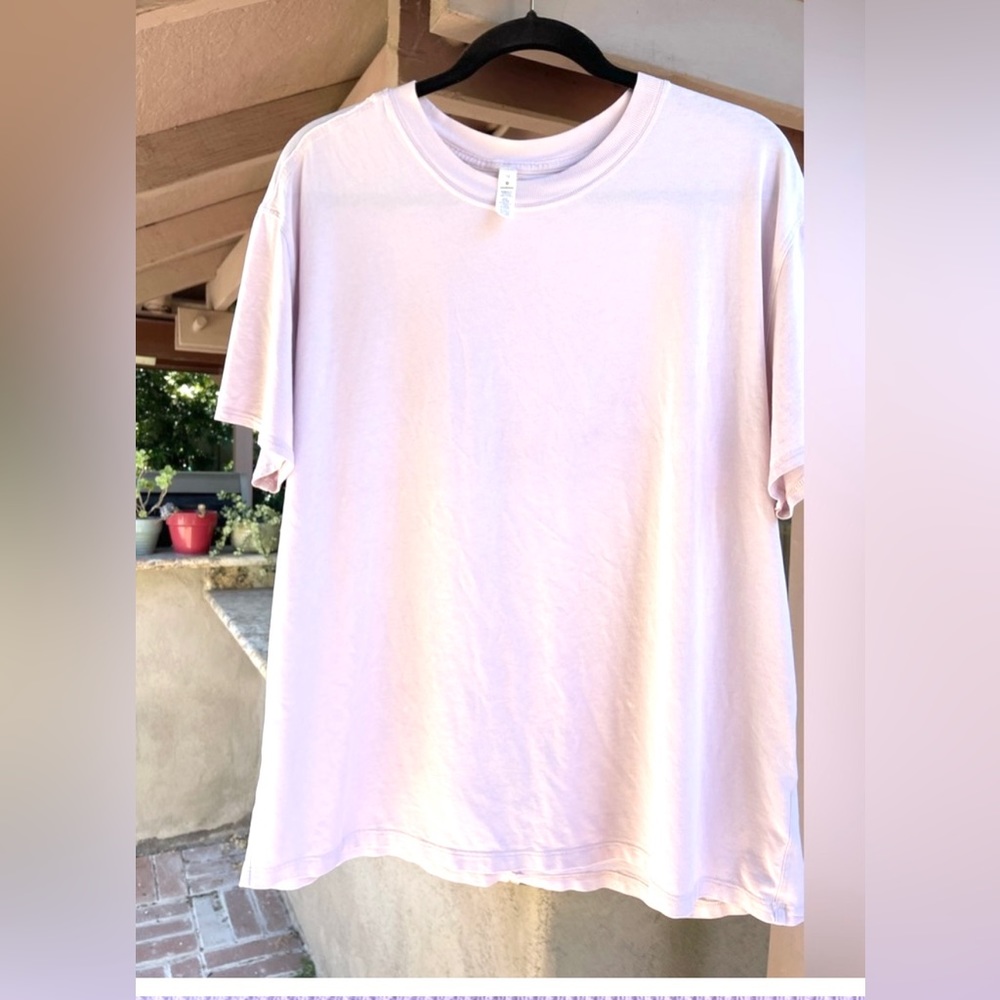Lululemon ALL YOURS tee - pale pink 12